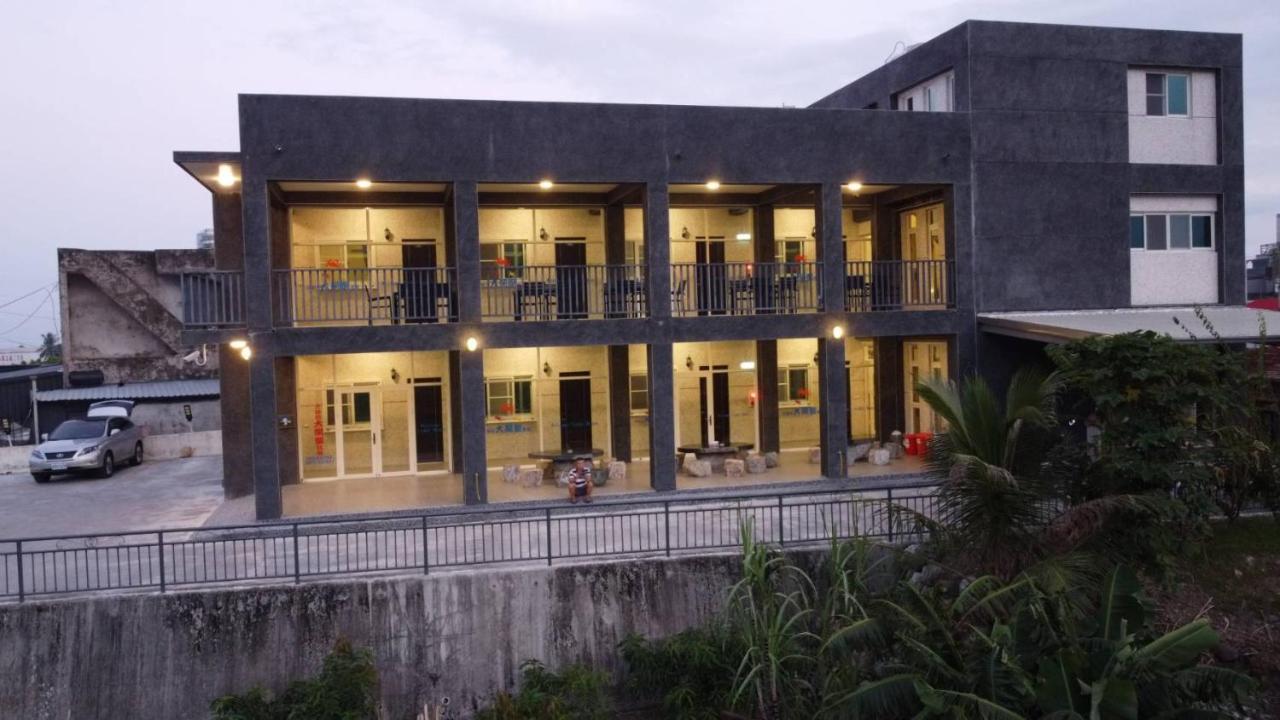 Taitung Crabs House Apartamento Chenggong Exterior foto